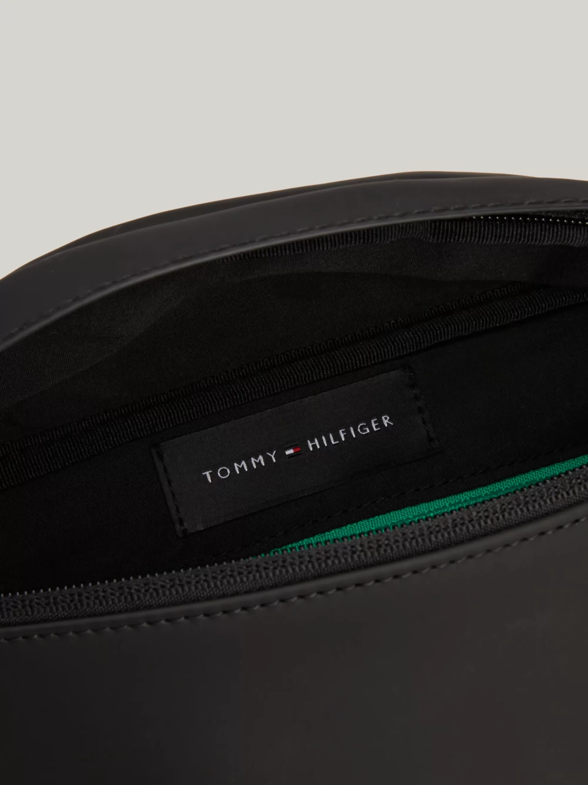 Crossbodytassen*Tommy Hilfiger Hilfiger Monotype Colour-blocked Crossbodytas BLACK