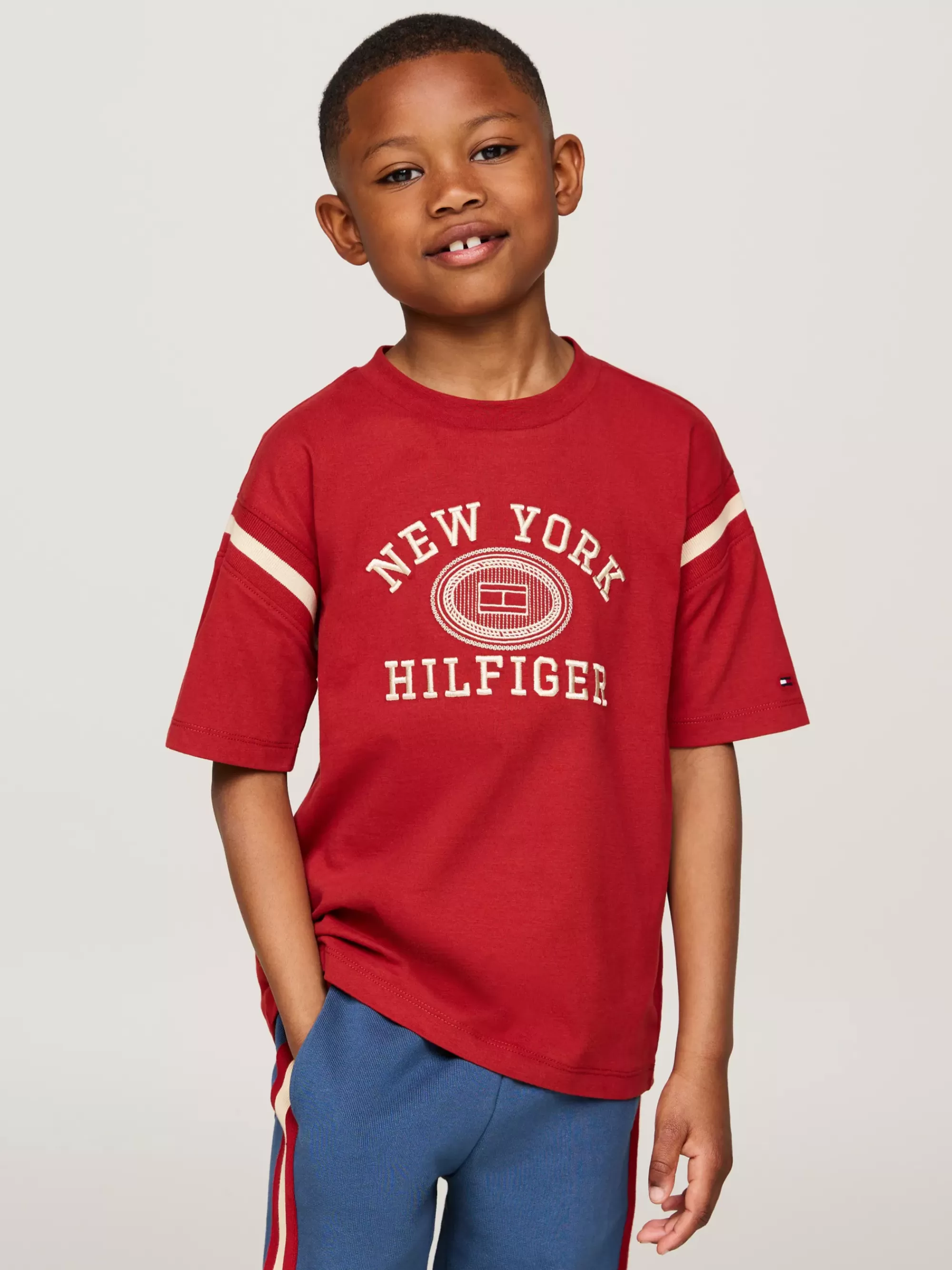 T-Shirts & Polo's*Tommy Hilfiger Hilfiger Monotype T-shirt Met Geborduurd Logo DARK MAGMA