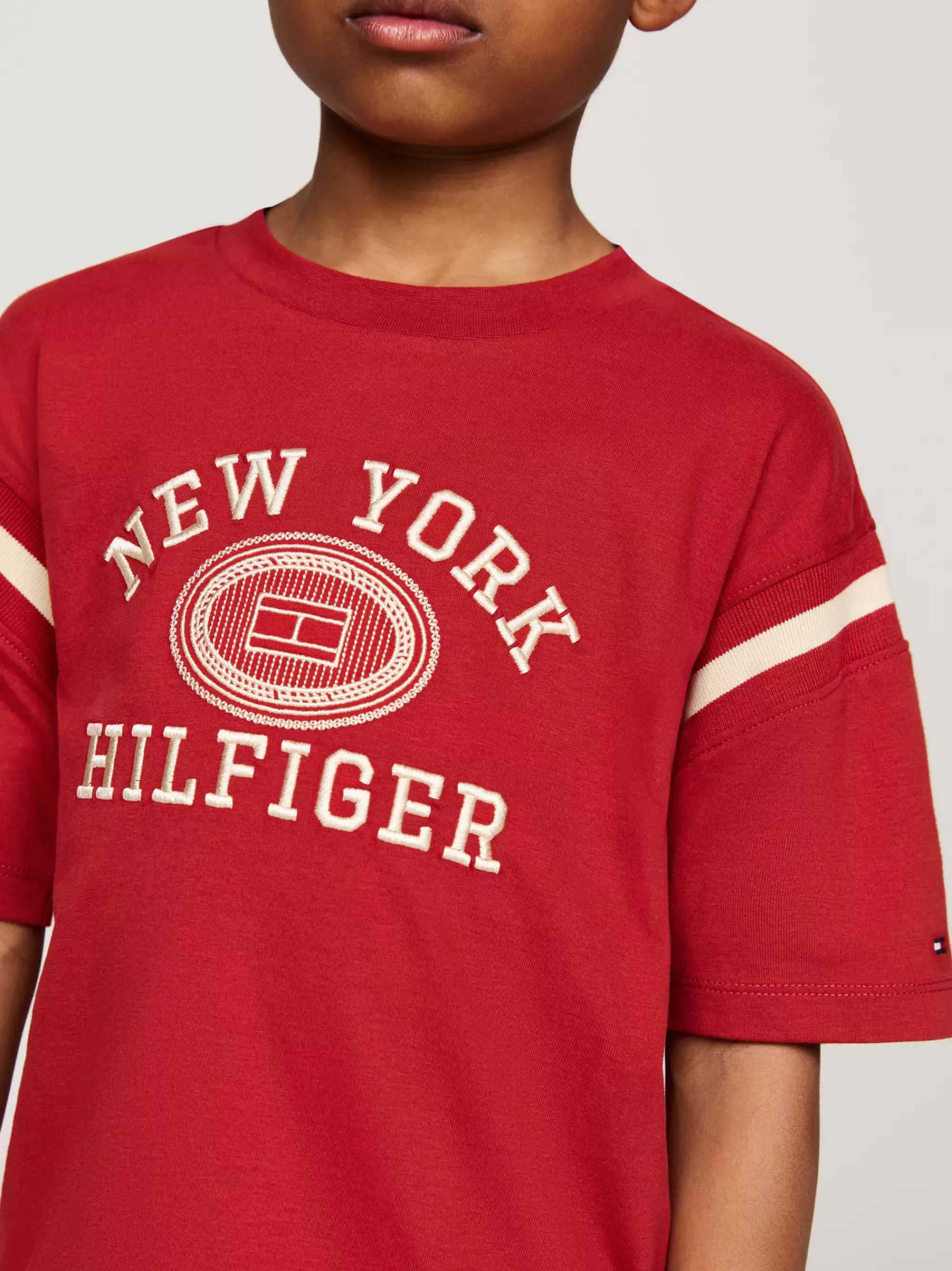T-Shirts & Polo's*Tommy Hilfiger Hilfiger Monotype T-shirt Met Geborduurd Logo DARK MAGMA